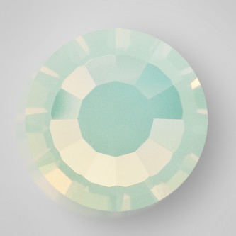 Chrysolite Opal (51000)
